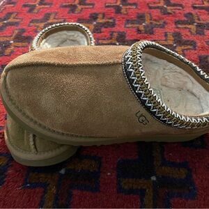 Women’s Ugg Tasman Chestnut Slipper Size 7